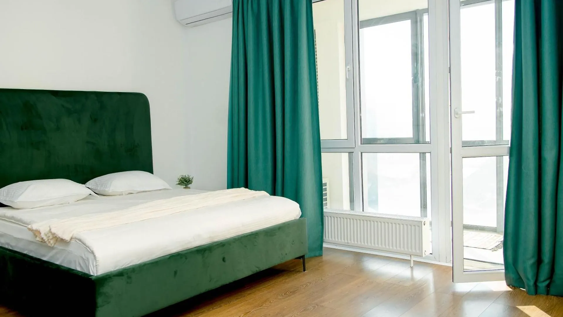 Business-Class Apartment, Евротрёшка С Панорамным Видом Almaty 0*,  Cazaquistão