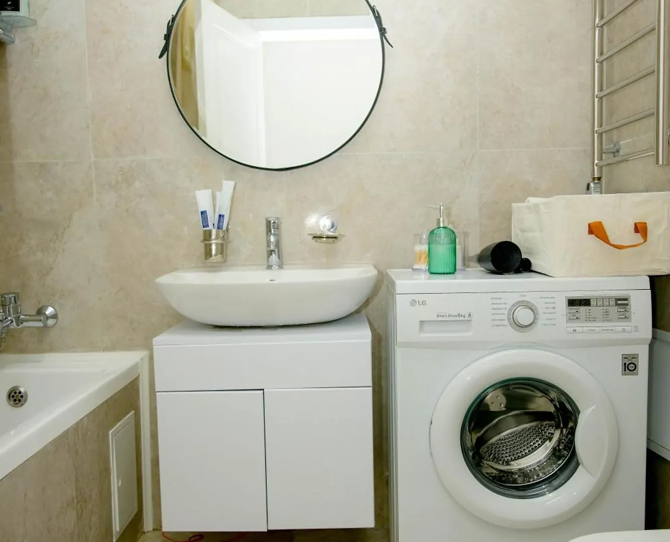 Business-Class Apartment, Евротрёшка С Панорамным Видом Almaty Apartamento