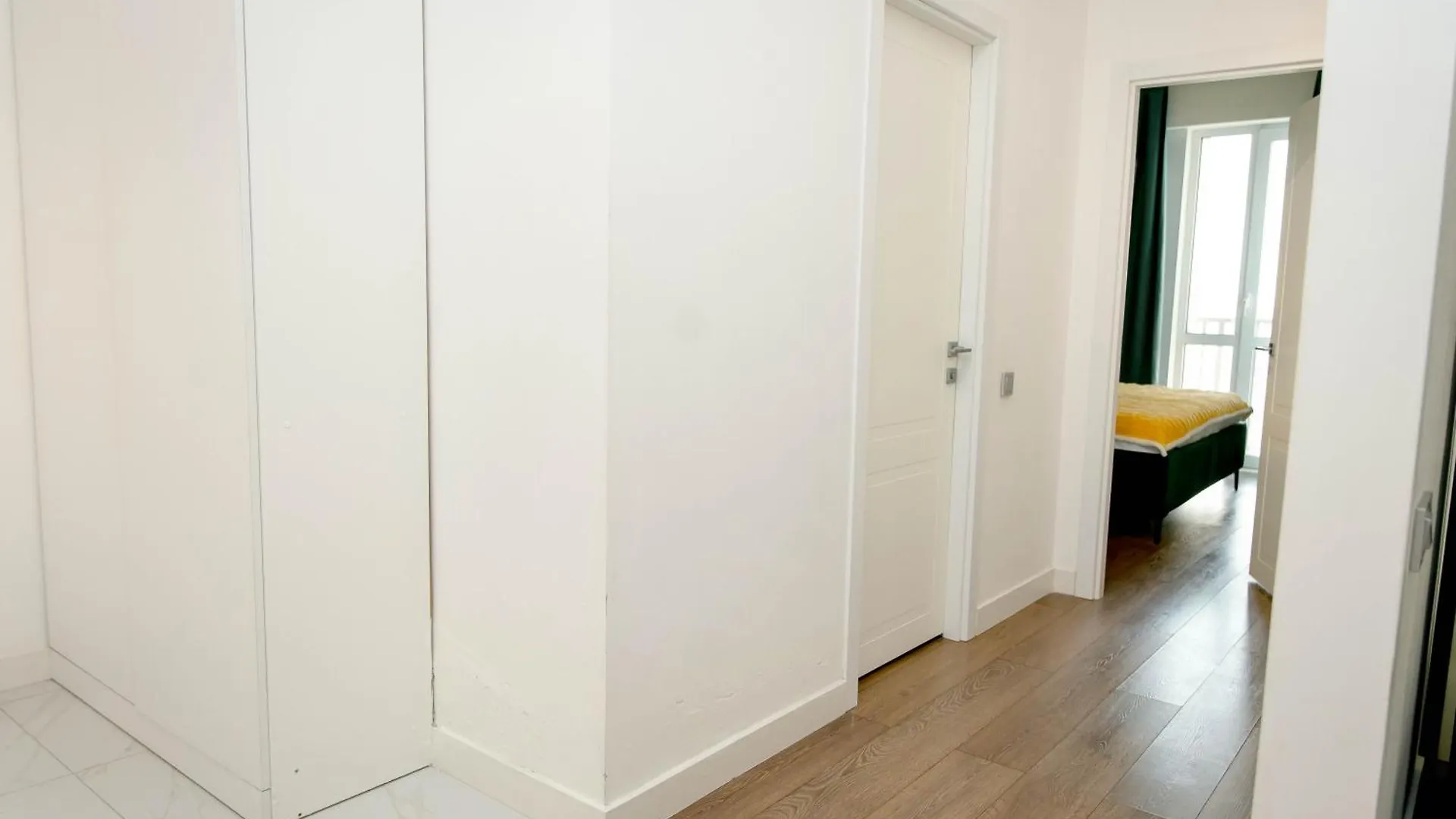 Business-Class Apartment, Евротрёшка С Панорамным Видом Almaty